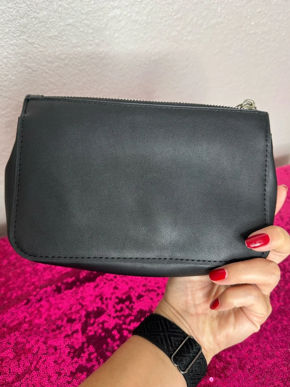 2/for $20 🪩 STEVE MADDEN Black Monochrome Quilted Zip Clutch & Wallet - 4.5x8”